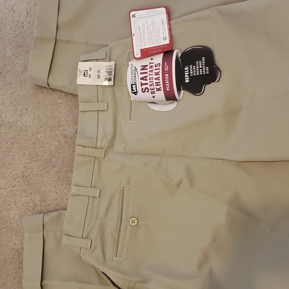 Lee performance Khakis slacks nwt - Picture 7 of 9